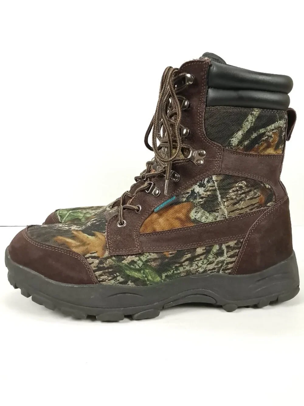Itasca camo boots